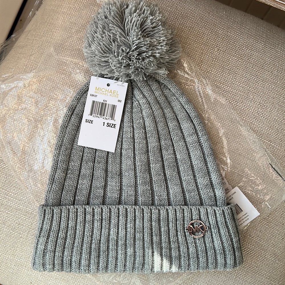Michael Kors Pom Pom hat